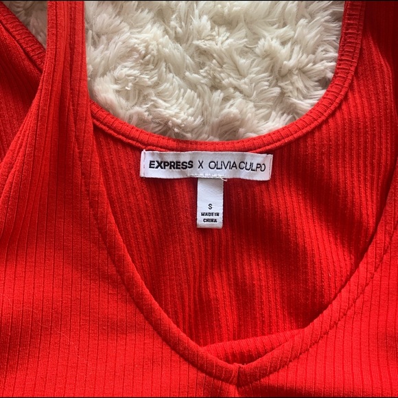 EXPRESS Limited Edition Collab Bright Red Bodysuit size small NWOT SOLD - Picture 4 of 4